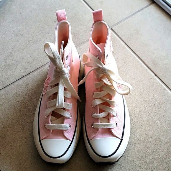 BRAND NEW CONVERSE RUN STAR HIKE PLATFORM 3D FLOWERS WOMEN'S SHOES SNEAKER - Picture 2 of 15